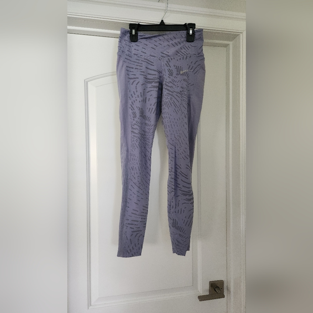 Nike Womens Running/Yoga pants size small